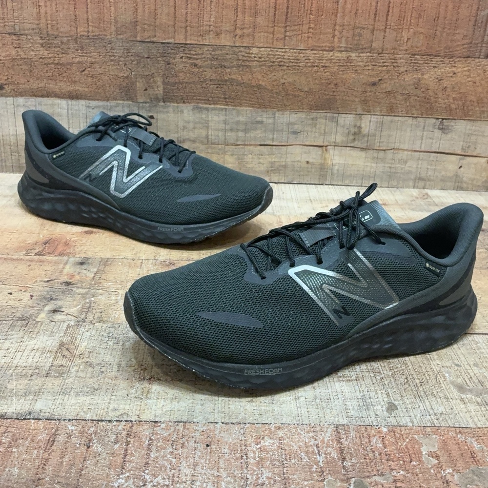New Balance Fresh Foam Arishi gore tex Shoes Mens 15 4E Black Sneaker MARISGB4
